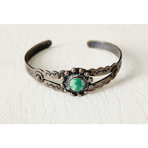 Unbranded Jewelry - Petite Fred Harvey Era Sterling Silver and Turquoise Southwest Cuff Bracelet 11g